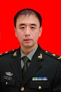 尤楠 医生头像