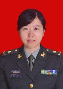 杨昱 医生头像
