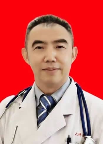 覃世文 医生头像