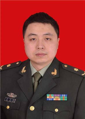 曾东风 医生头像
