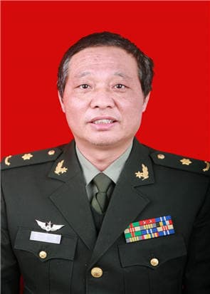 伍津津 医生头像