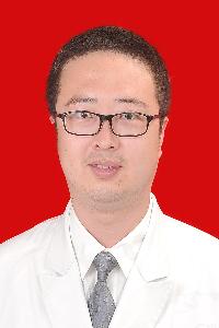 王梁 医生头像
