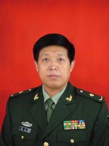 滕本秀 医生头像